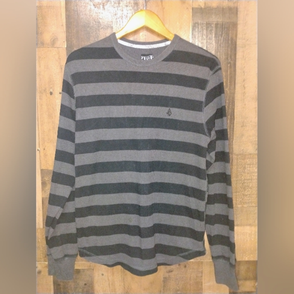 Volcom Mens Striped Long Sleeve Thermal Shirt Size Large Gray Black